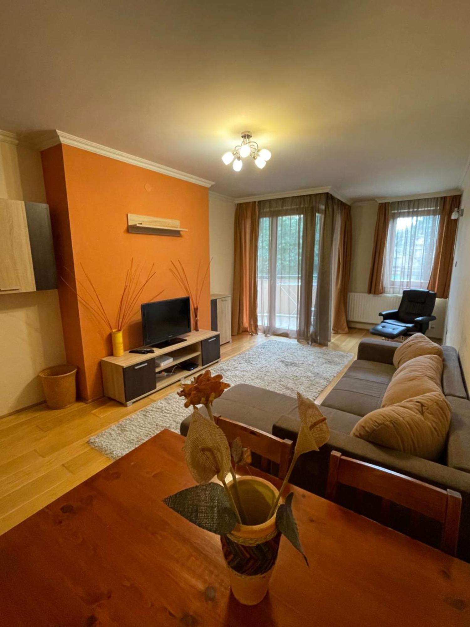 Ik Apartment Debrecen Exterior photo